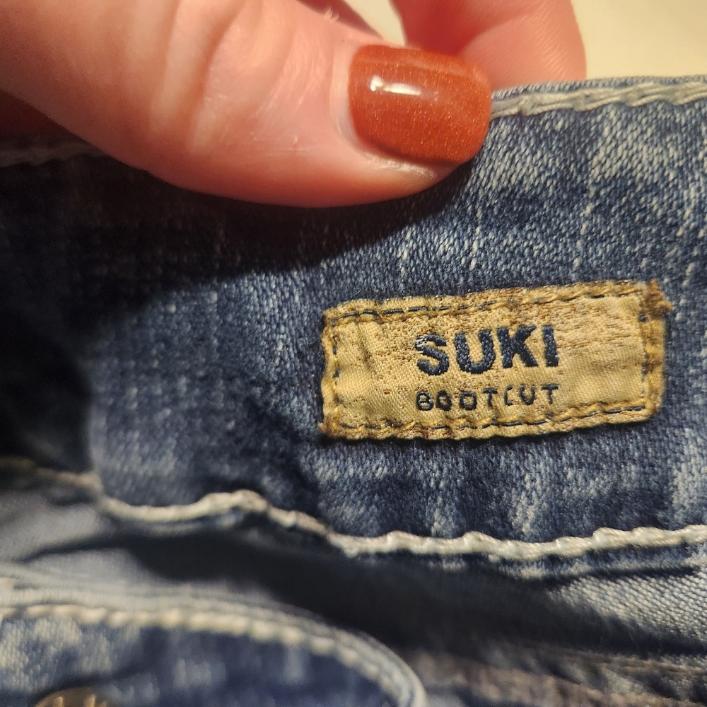 Silver Jeans Suku Mid Rise Bootcut - Picture 6 of 7